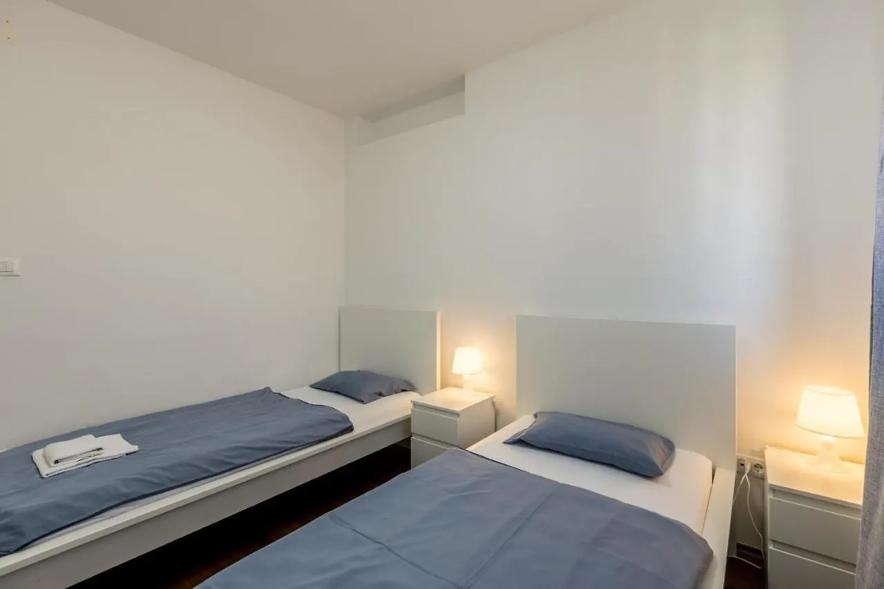 Central Park Apartment With Terrace 斯普利特